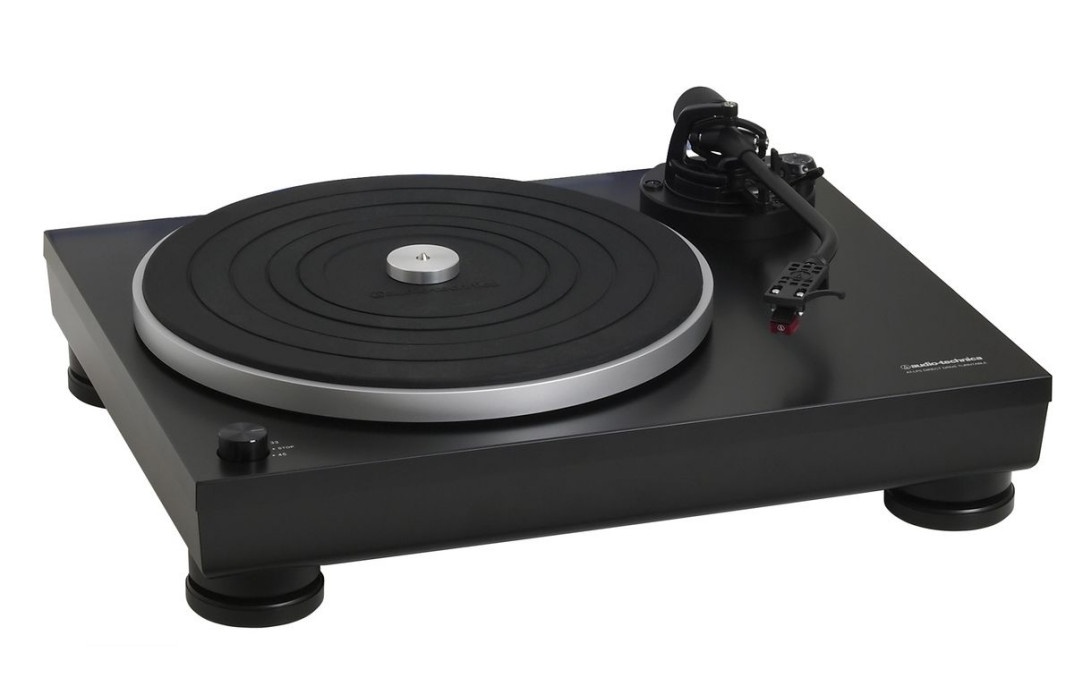 Gramofon Audio-Technica AT-LP5
