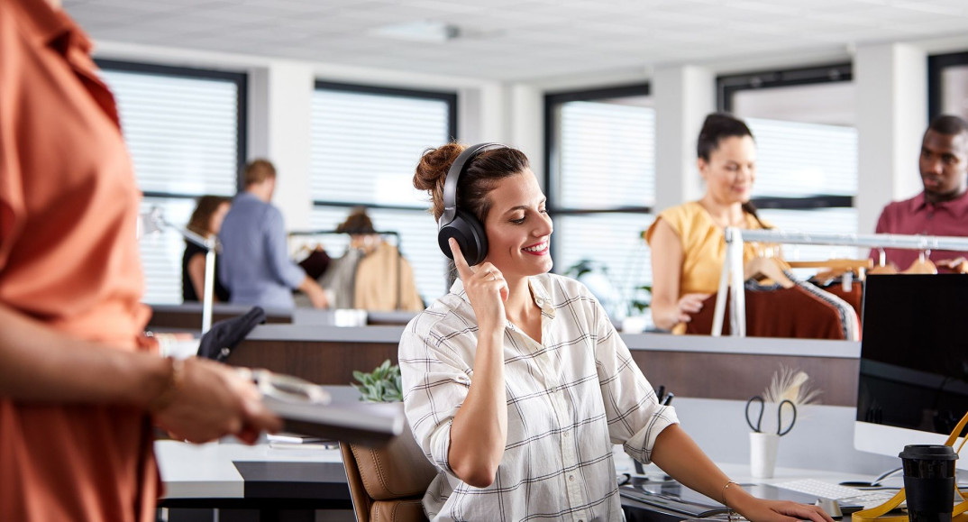 Słuchawki Philips PH805 z systemem aktywnej redukcji szumów