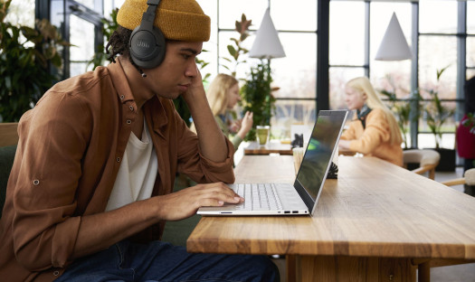 Wróć do szkoły z JBL. Cztery dni rabatów już od 1 września