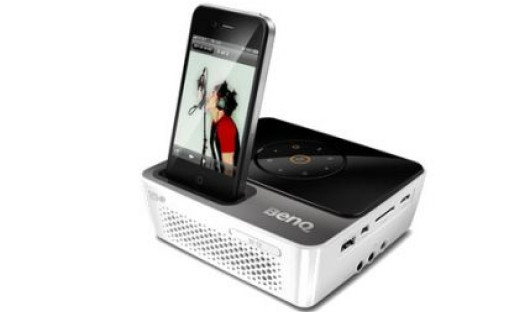 Projektor ze stacją dokującą BenQ GP3