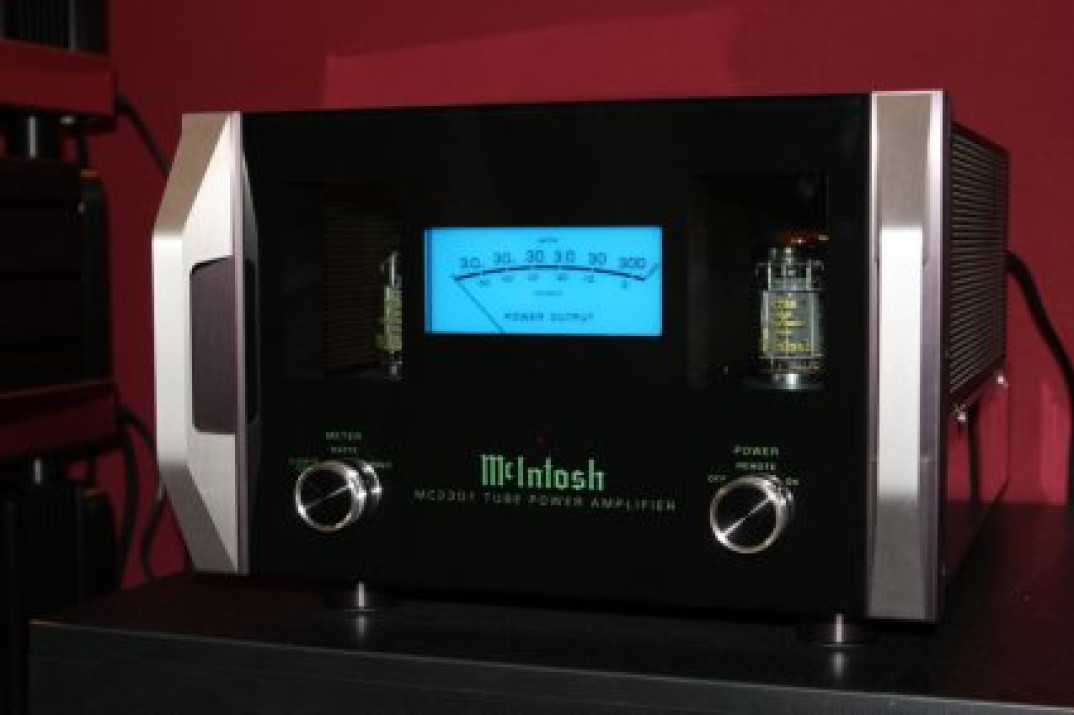 McIntosh MC2301 - monofoniczna, lampowa końcówka mocy