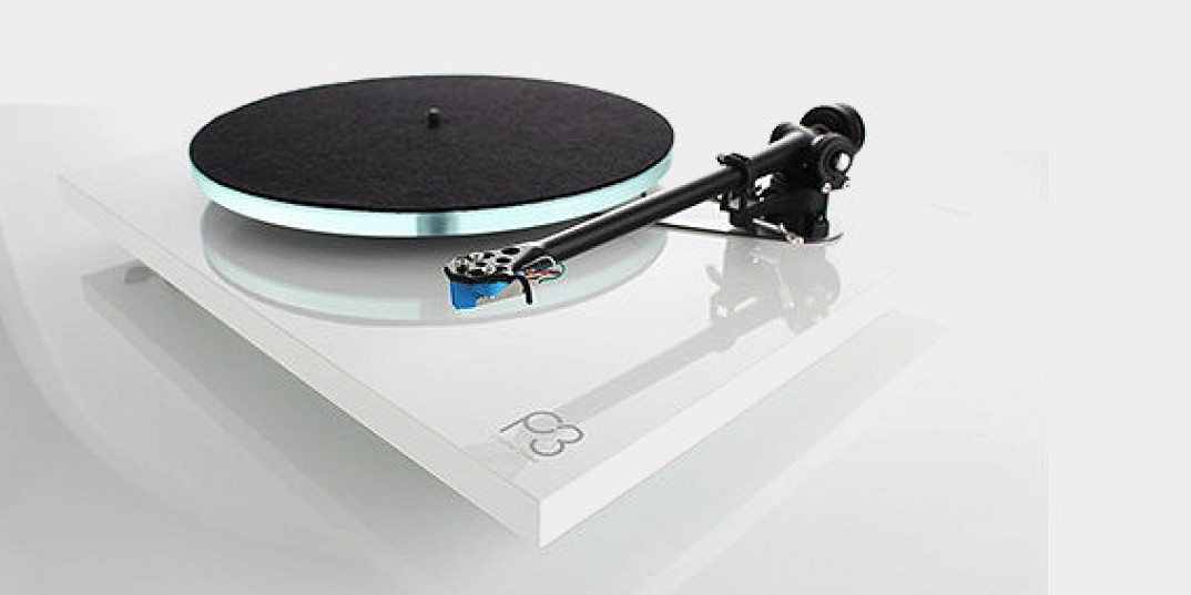 Najnowszy gramofon Rega Planar 3 w salonie Q21