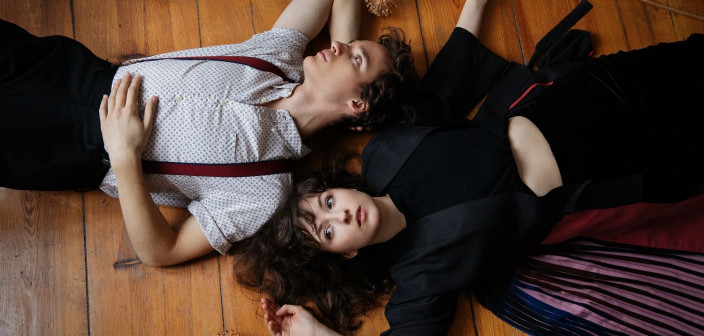 Kwiat Jabłoni prezentuje teledysk do piosenki "Wodymidaj"