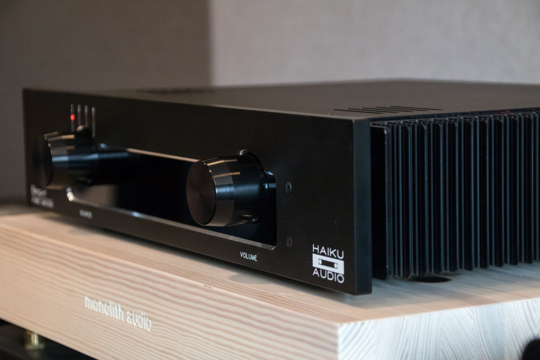 Salon Q21 obniża ceny polskich wzmacniaczy zintegrowanych