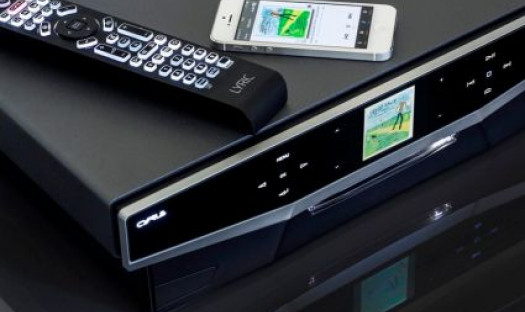 Cyrus Lyric 09 w salonie Mega Hz w Katowicach