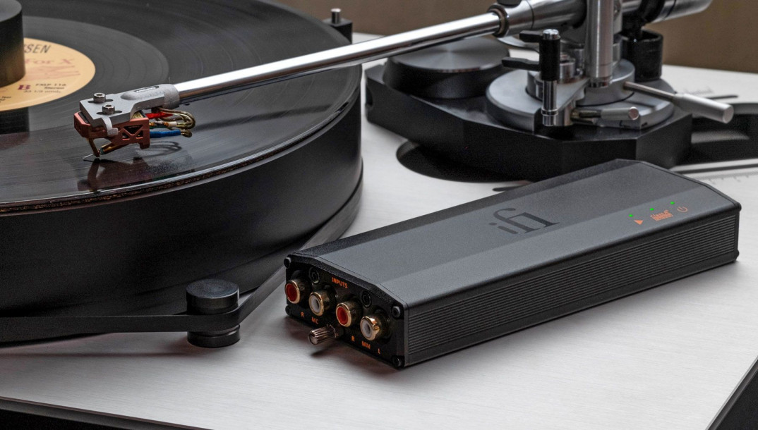 Przedwzmacniacz gramofonowy iFi Audio iPHONO 3 BL