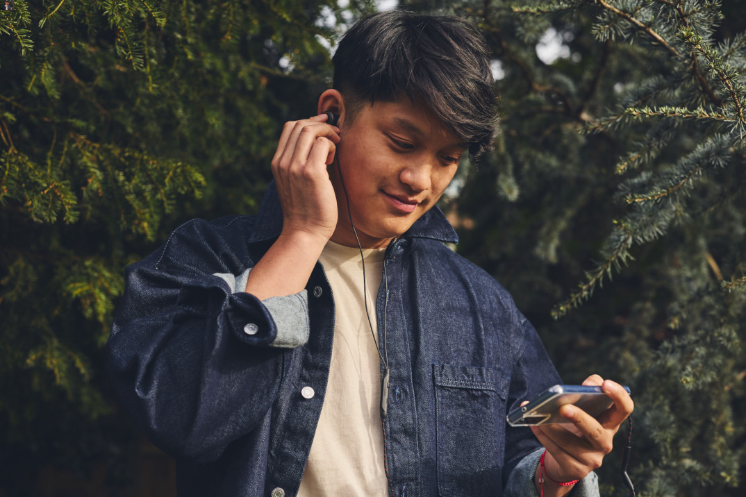 Zestaw słuchawkowy do gier z adapterem USB-C JBL Quantum 50C