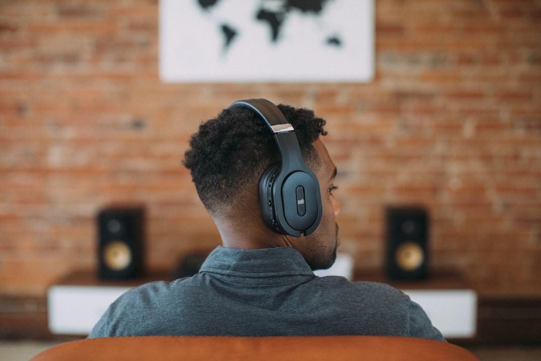 Bezprzewodowe słuchawki nauszne PSB Speakers M4U 8 MKII 