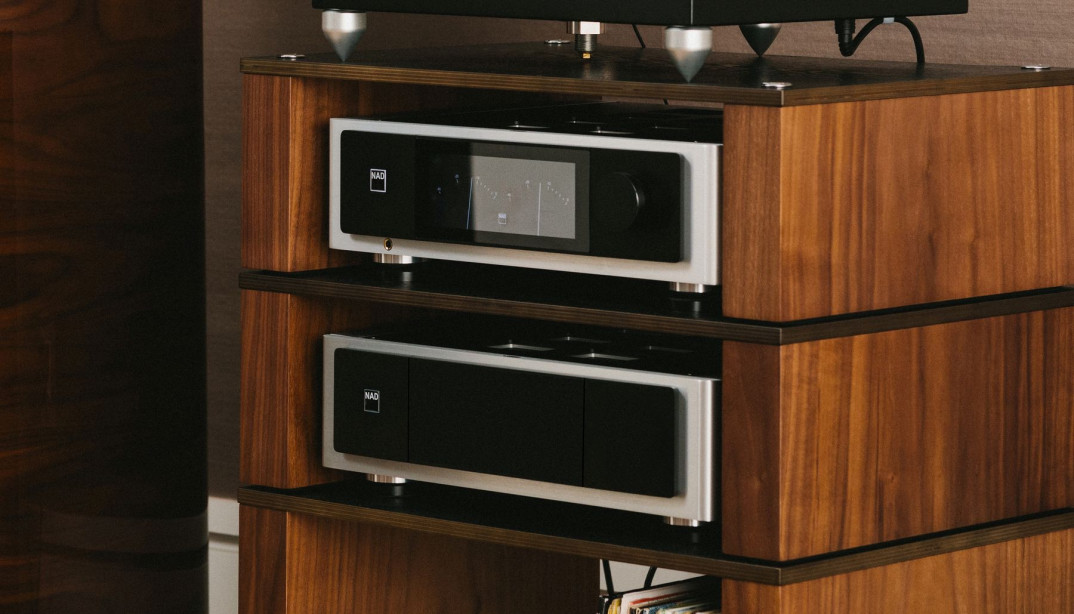 Nowe urządzenia z 2. generacji flagowej serii Masters - M23 V2 i M33 V2