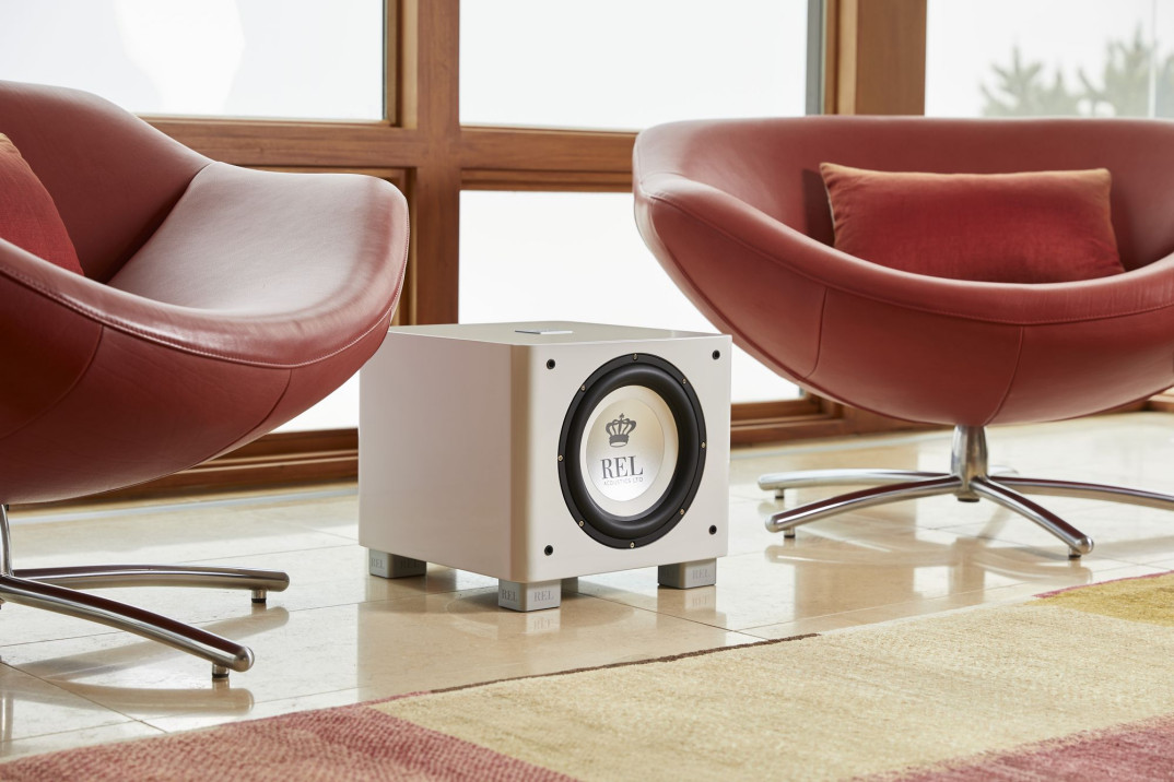 REL powraca z nową serią subwooferów: T/x