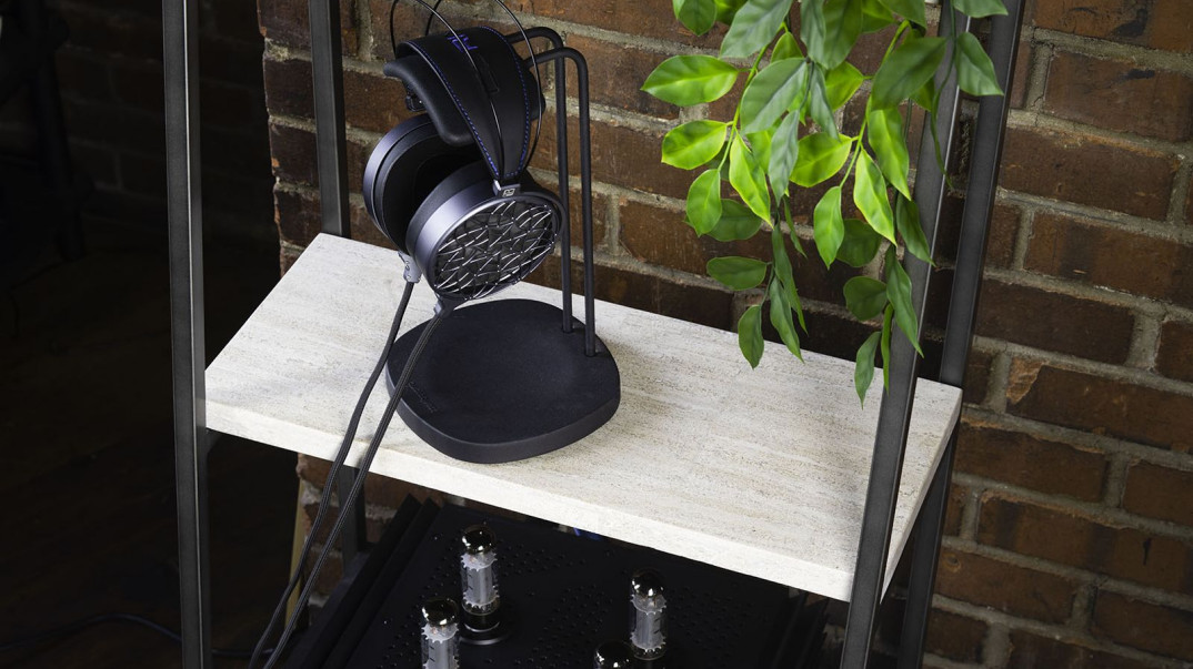 Dan Clark Audio Corina – referencyjne słuchawki elektrostatyczne z systemem AMTS