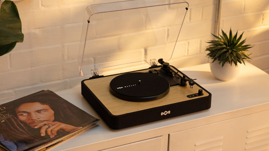 Od gramofonu po głośniki przenośne - 6 nowych produktów House of Marley