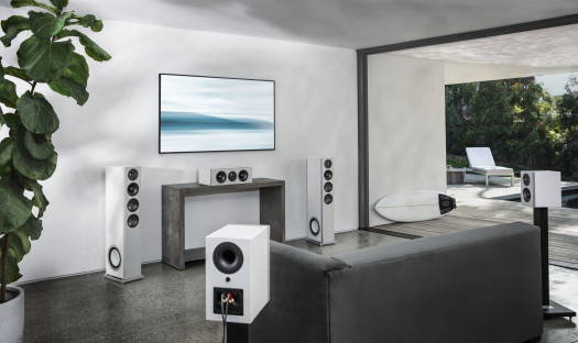 DEFINITIVE TECHNOLOGY