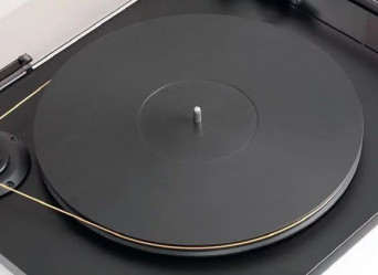 Napęd gramofonu paskowy czy bezpośredni - czy któryś jest lepszy?