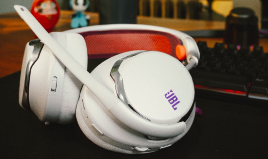 Quantum 950 Wireless, czyli nowy zestaw JBL dla graczy