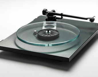 Rega Special - nowa wersja gramofonu Planar 3