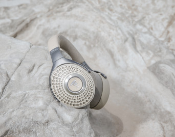 Focal prezentuje swoje nowe ulepszone słuchawki Bathys - Diune