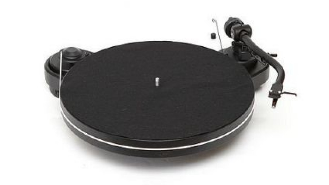 Gramofon Pro-Ject RPM 1.3