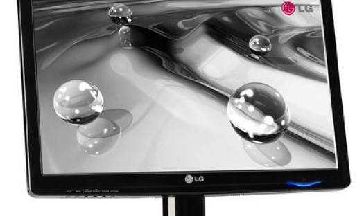 Panoramiczny monitor LG W2271TC-PF