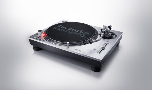 Nowe gramofony Technics: SL-1200MK7 i SL-100C