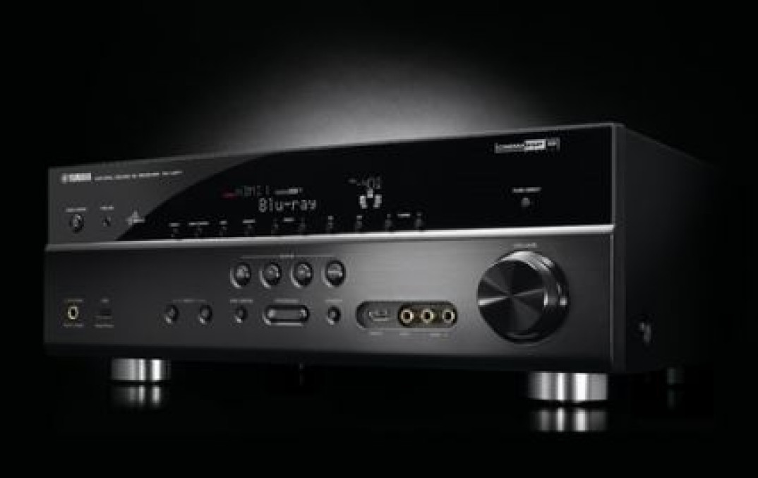 Yamaha RX-V671