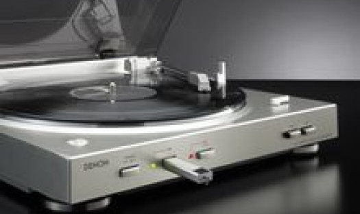 DENON DP-200USB
