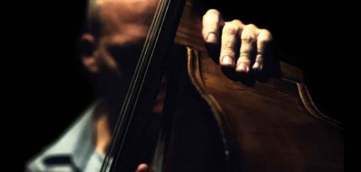 "From Darkness" - dziś premiera nowej płyty Avishai Cohen Trio
