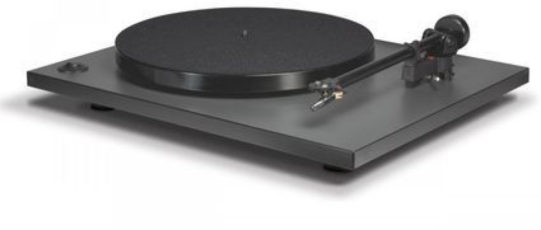 Gramofon NAD C556 w pabianickim salonie Q21