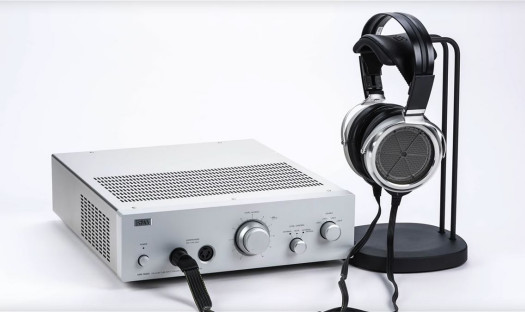 Wzmacniacz słuchawkowy Stax SRM-T8000 w ofercie salonu HI-TON Home of Perfection