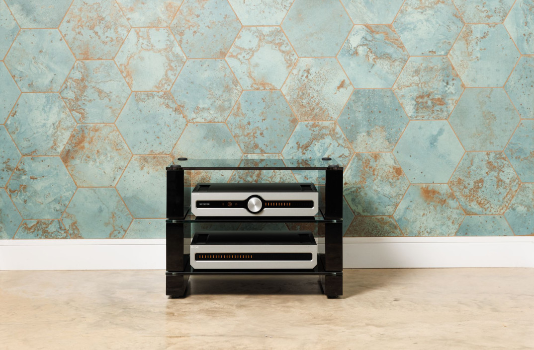 Blok Stax 2G - nowa kolekcja mebli audio