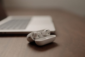 Jakie słuchawki pod choinkę dla fana Apple?