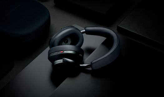 Bowers &amp; Wilkins Px8 007 Edition – specjalna edycja słuchawek na 60-lecie filmowego Jamesa Bonda