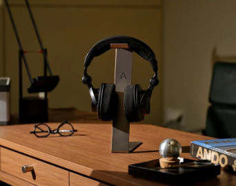 Astell&amp;Kern prezentuje dwa nowe modele słuchawek - LUNA i VIRTUOSO