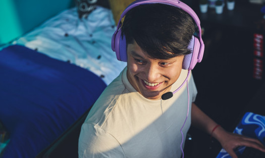 JBL Quantum 100 M2 - zestaw słuchawkowy do gier z odłączanym mikrofonem i opcją wyciszania