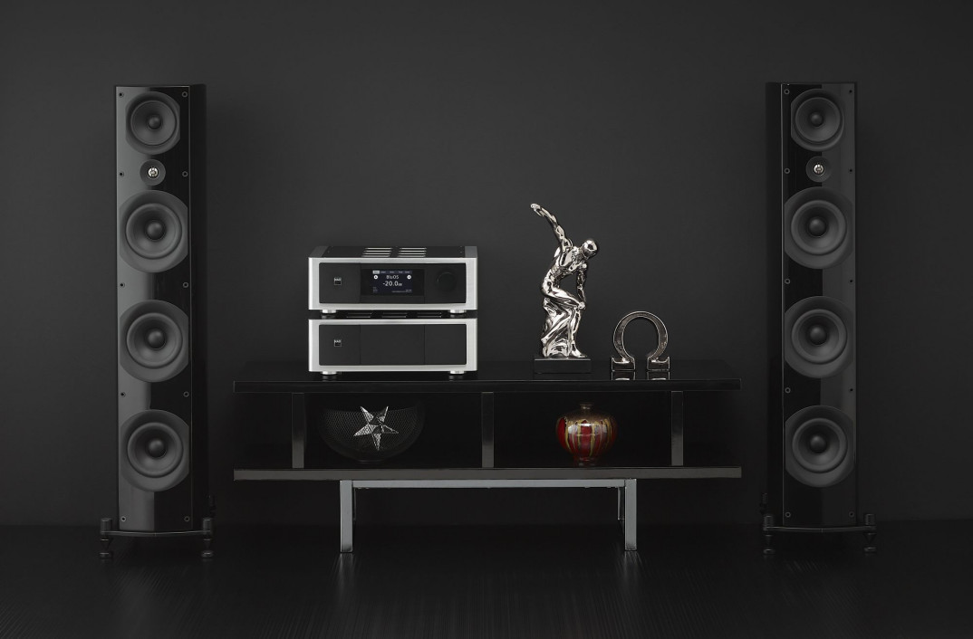 7-kanałowy wzmacniacz mocy NAD Masters M28