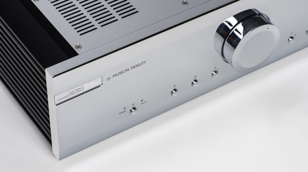 Musical Fidelity M6si i M6scd w wykończeniu CHROME