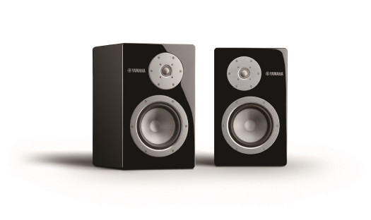 Nowe kolumny podstawkowe Yamaha SPS-3000