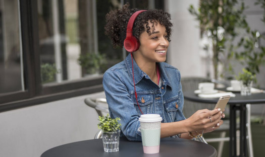 Słuchawki JBL E15 i JBL E35