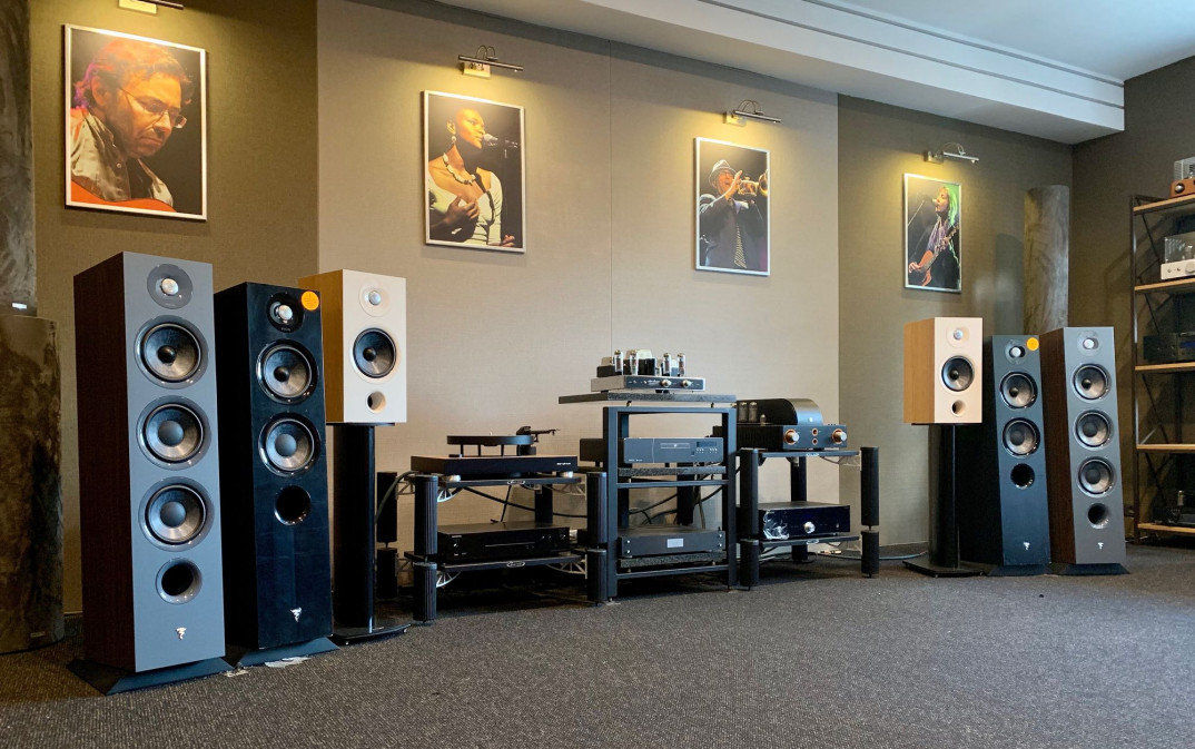 Odsłuchy kolumn Focal Chora w salonie Q21