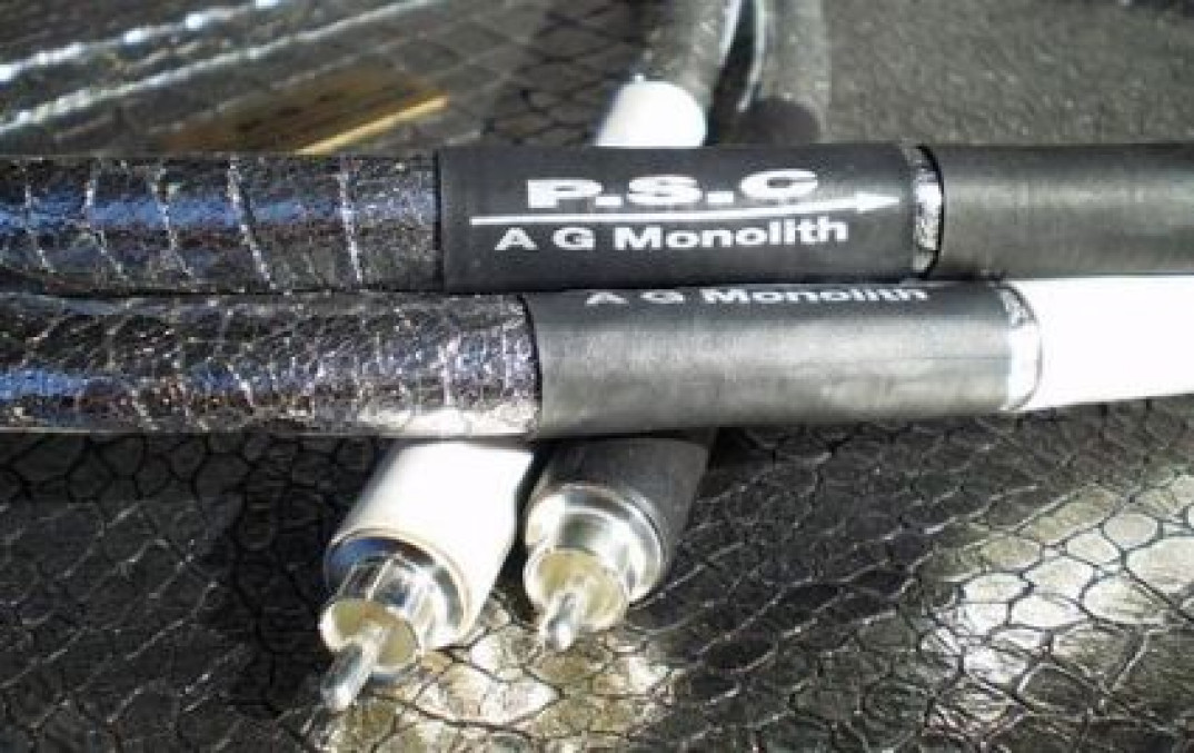 Interkonekt PSC Monolith