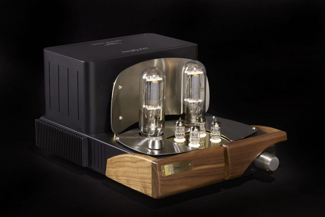 Unison Research przedstawia nowy wzmacniacz lampowy Simply 845