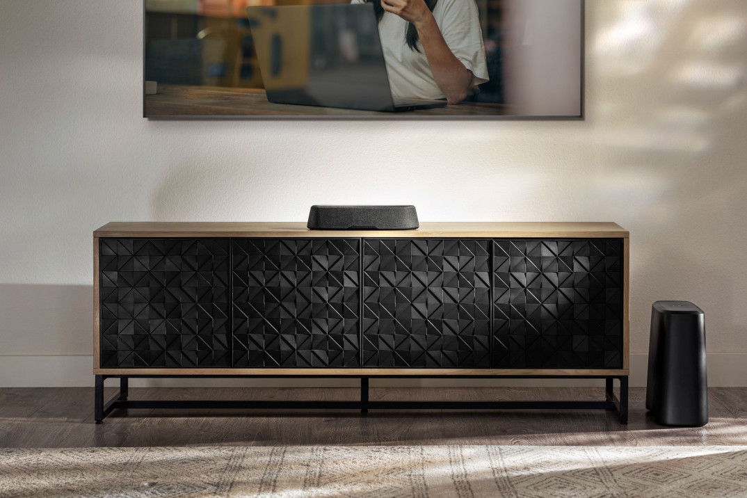 Polk Audio prezentuje kompaktowy soundbar MagniFi Mini AX z Dolby Atmos i dźwiękiem przestrzennym DTS:X