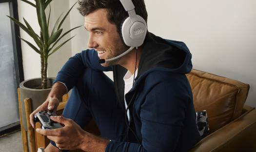 Zestawy słuchawkowe JBL Quantum 100P i 100X