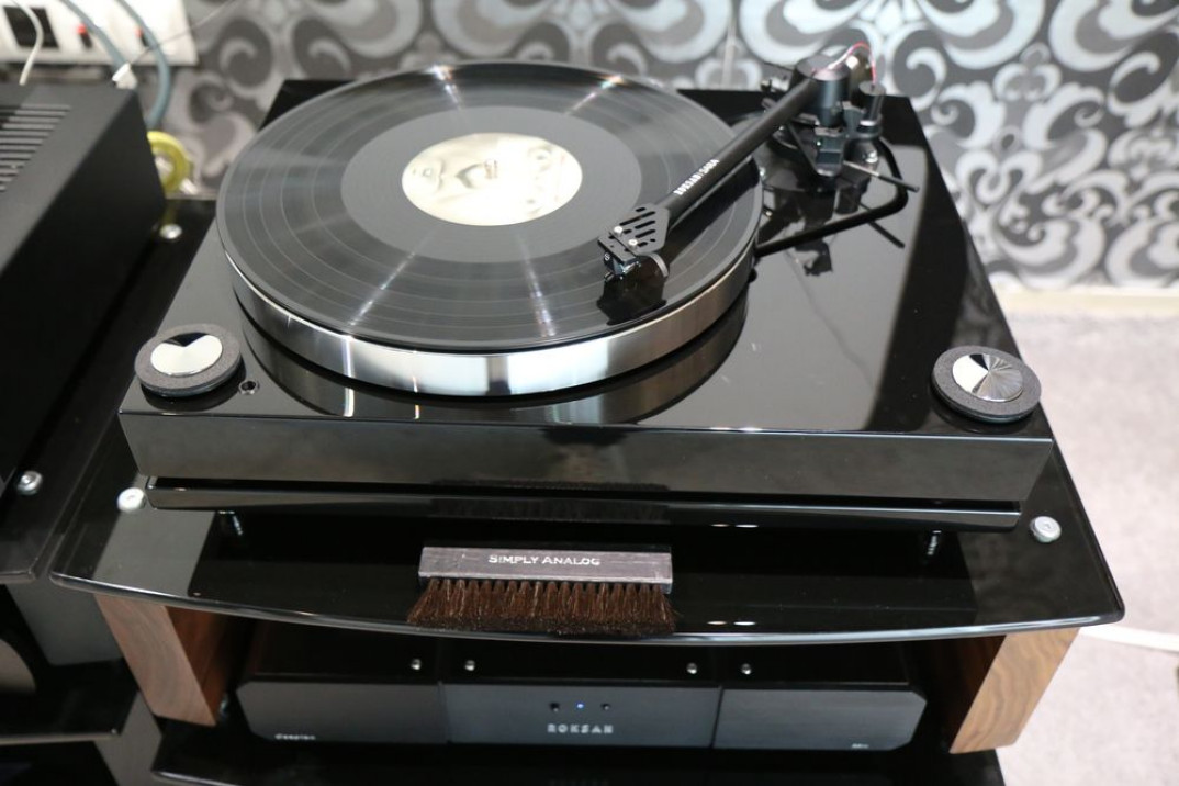 Gramofon Roksan Xerxses 20 Plus - prezentacje w salonie w HiFi Station