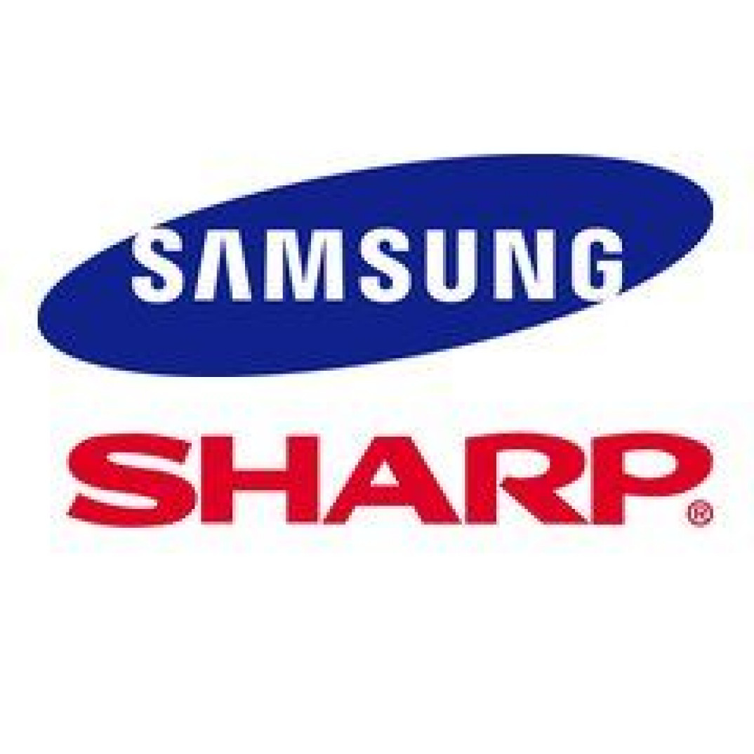 Samsung inwestuje w Sharpa