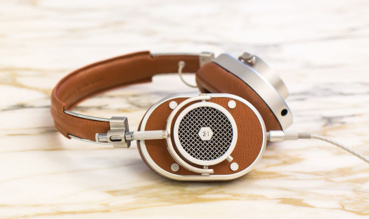 Słuchawki Master &amp; Dynamic w Polsce