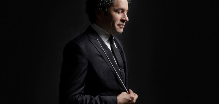 "Charles Ives: Complete Symphonies" - Gustavo Dudamel i filharmonicy Los Angeles wykonują symfonie mistrza 