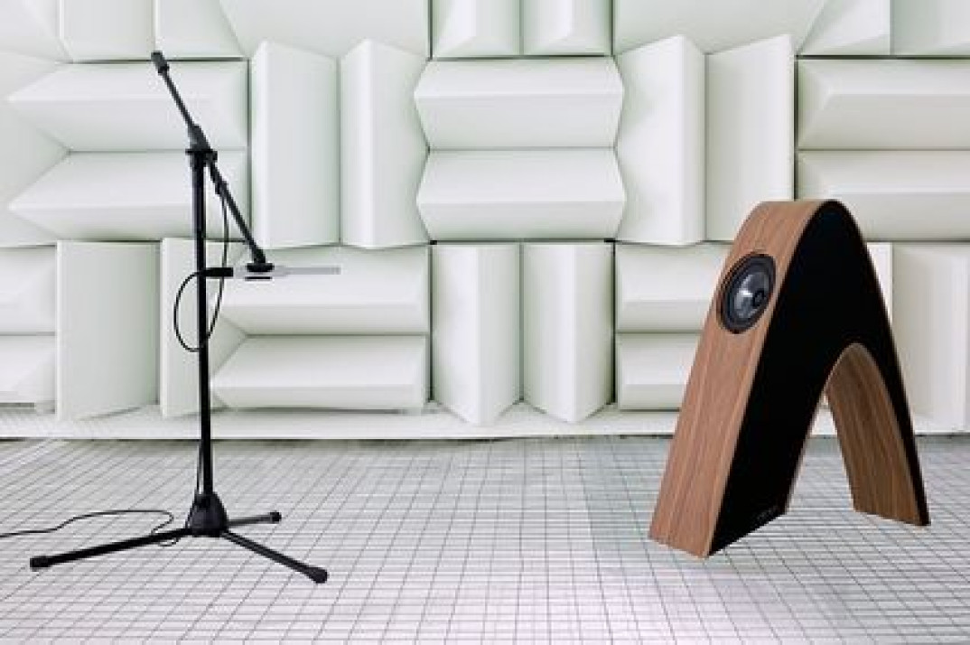 Prezentacja kolumn Davone Rithm