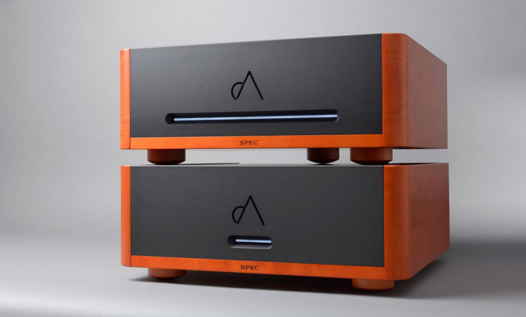 Monobloki Spec RPA-MG1000 na Audio Video Show - 2. pokaz na świecie