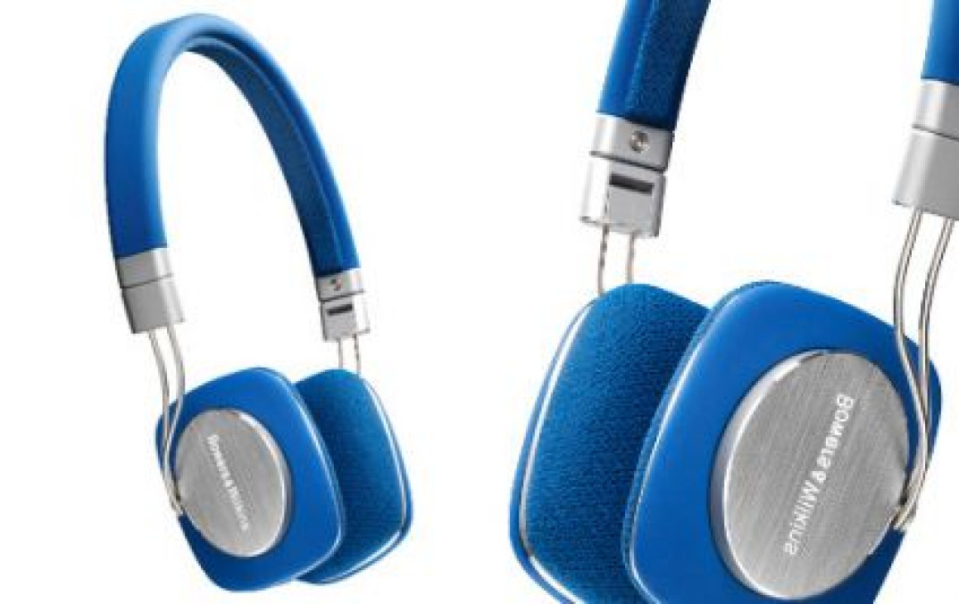 Słuchawki B&amp;W w kolorze blue